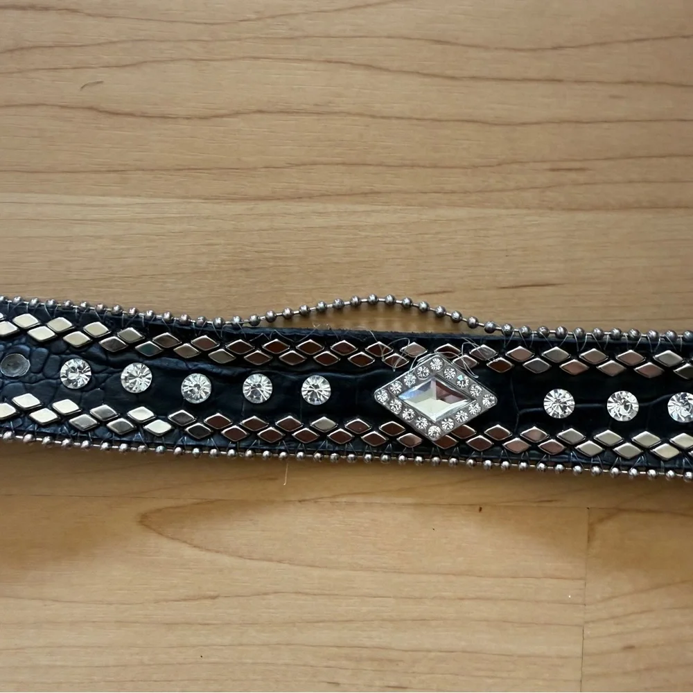 Women’s Black Leather Belt, Western Bling Rhinestone Cowgirl Rodeo, Size ML